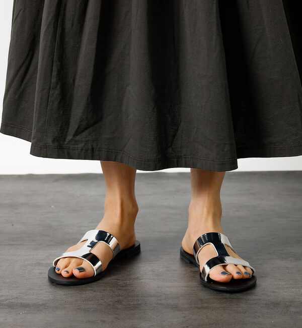 Rouge vif「【NICOLASLAINAS/ニコラスライナス】カットアウト スライドサンダル」|サンダル|