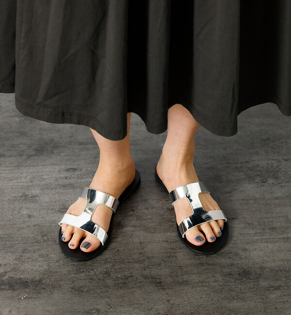 Rouge vif「【NICOLASLAINAS/ニコラスライナス】カットアウト スライドサンダル」|サンダル|