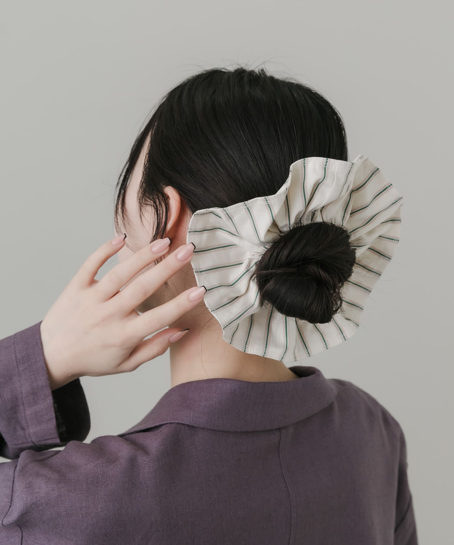 SMELLY「ストライプビッグシュシュ」|ヘアゴム・シュシュ|