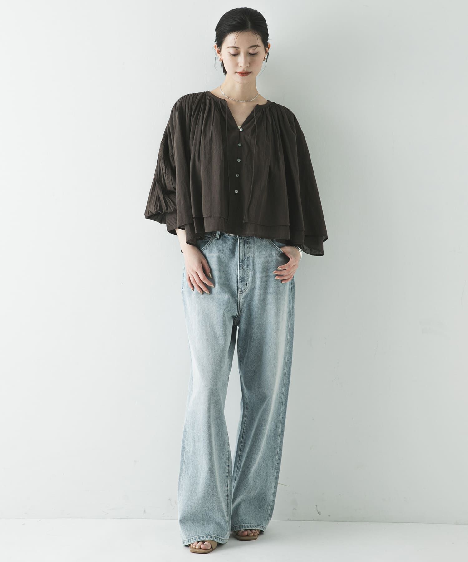 URBAN RESEARCH「コットンボイルギャザーショートブラウス」|シャツ・ブラウス|