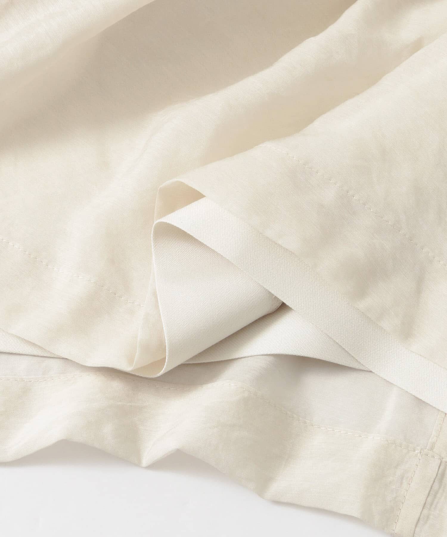  「レイヤードフーディーコート」|ノーカラーコート|