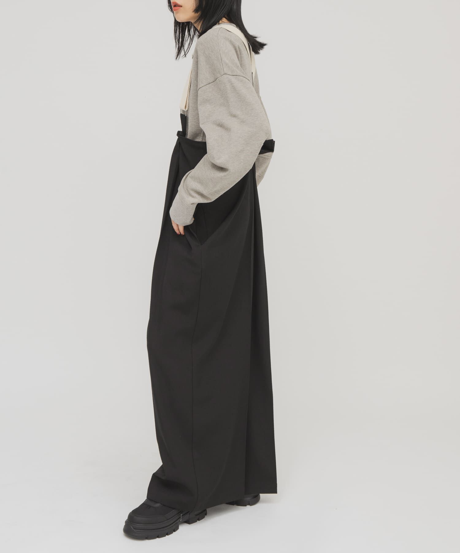  「BACKタックサスペンダーパンツ」|その他|