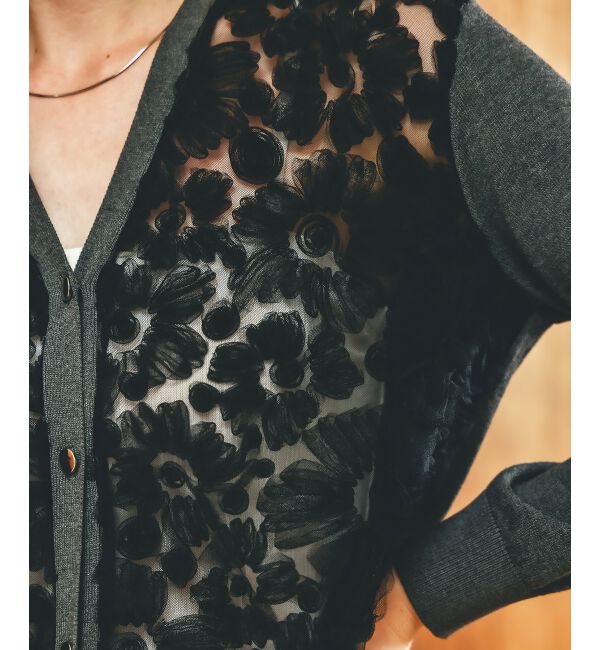  「《手洗い可能》チュール刺繍Vネックカーディガン」|カーディガン|