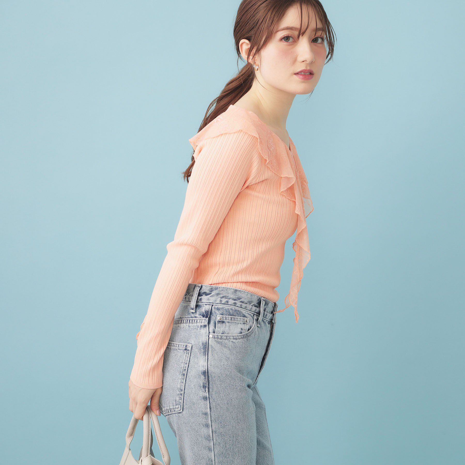 index「レースフリルVネックリブニット【洗濯機OK/坑ピル】」|ニット・セーター|