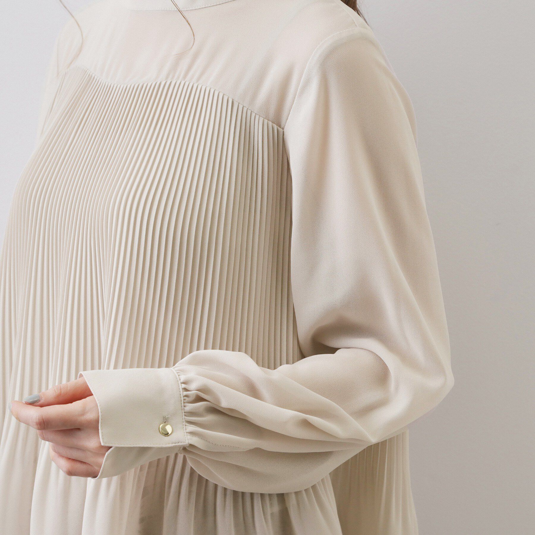 index「エアリープリーツスタンドカラーブラウス【洗濯機OK/イージーアイロン/防シワ】《5col》」|シャツ・ブラウス|