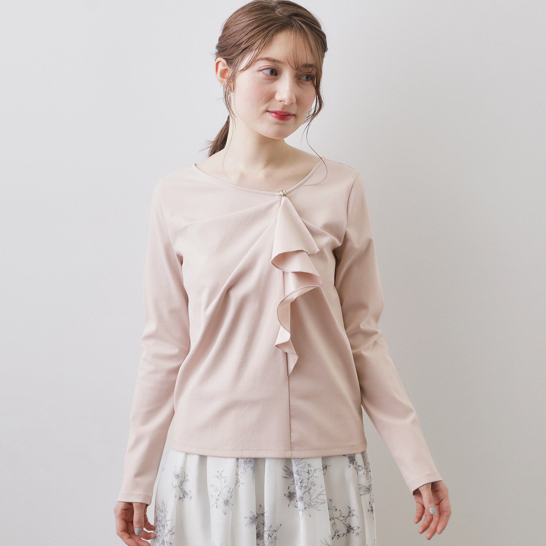 index「アシメラッフルフリルポンチトップス【洗濯機OK】」|Tシャツ・カットソー|