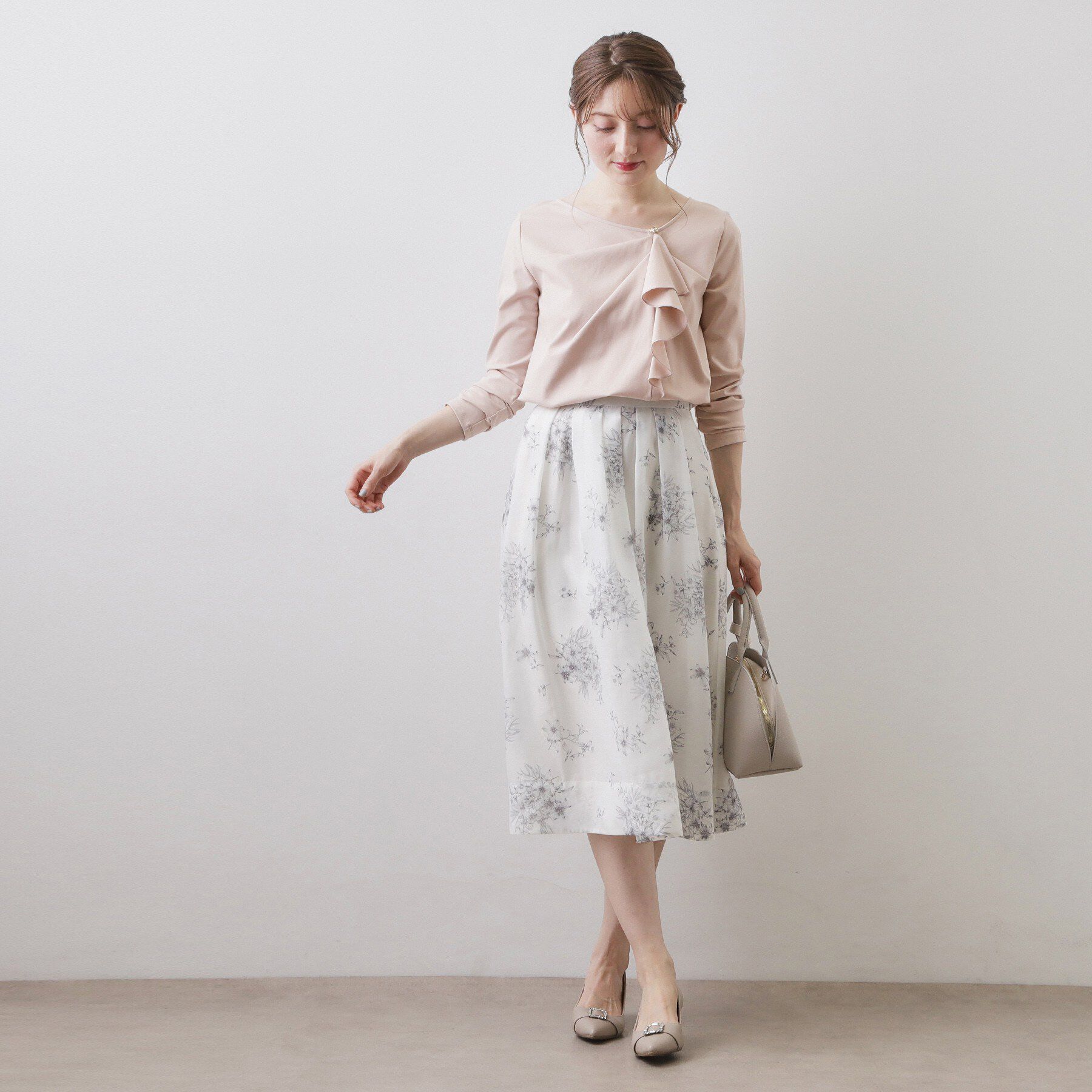 index「アシメラッフルフリルポンチトップス【洗濯機OK】」|Tシャツ・カットソー|