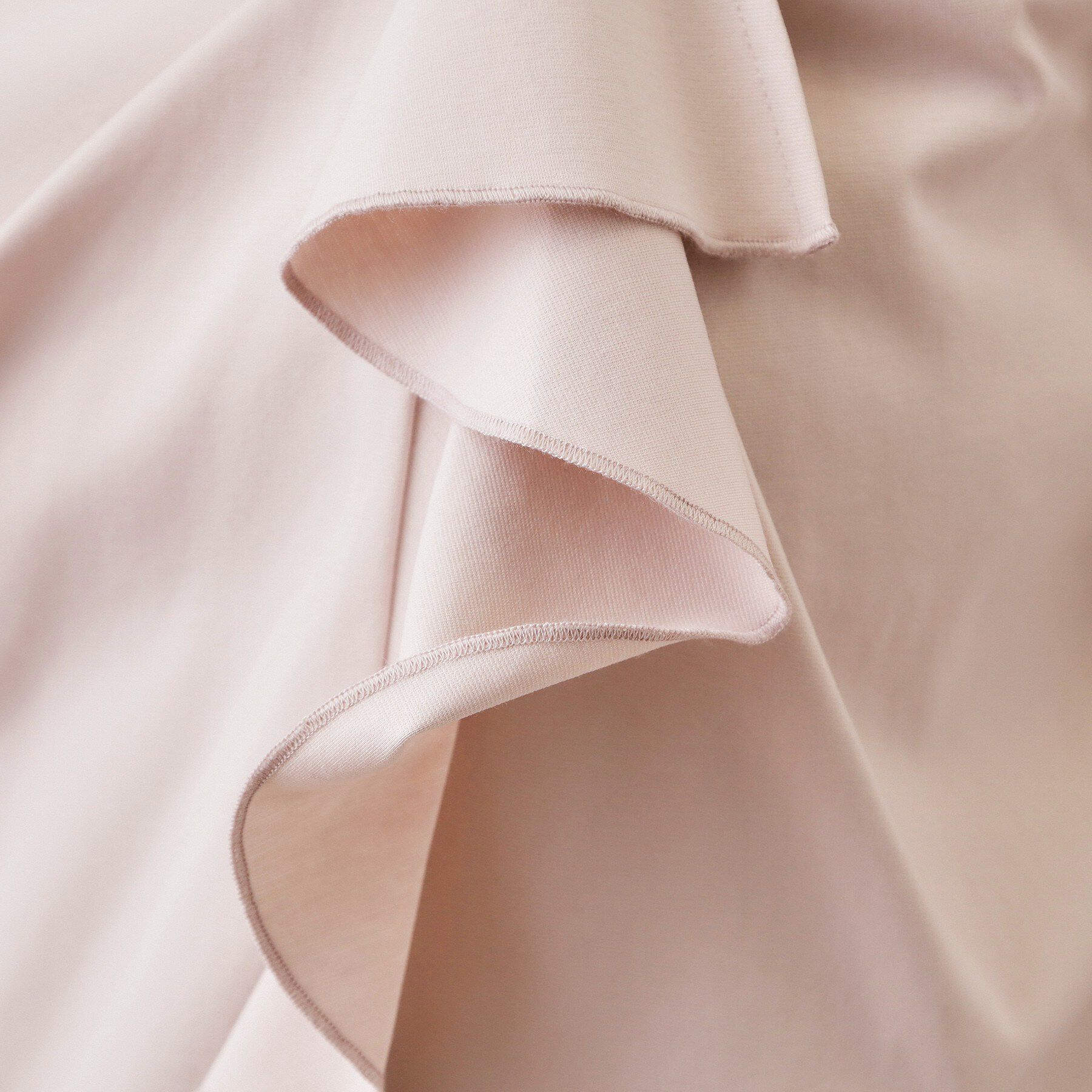 index「アシメラッフルフリルポンチトップス【洗濯機OK】」|Tシャツ・カットソー|