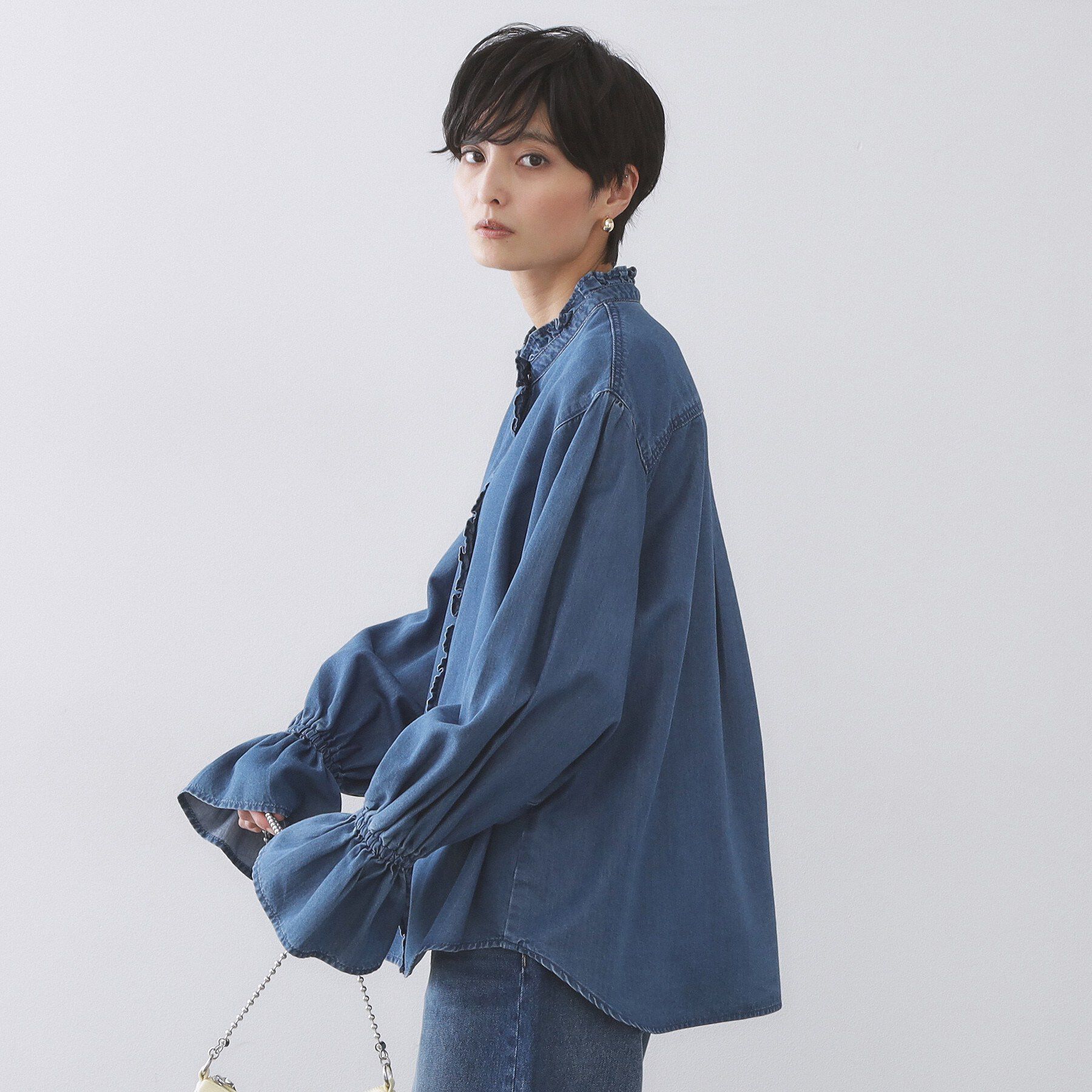 OPAQUE.CLIP「セルロース混デニムフリルブラウス【洗濯機OK】」|シャツ・ブラウス|