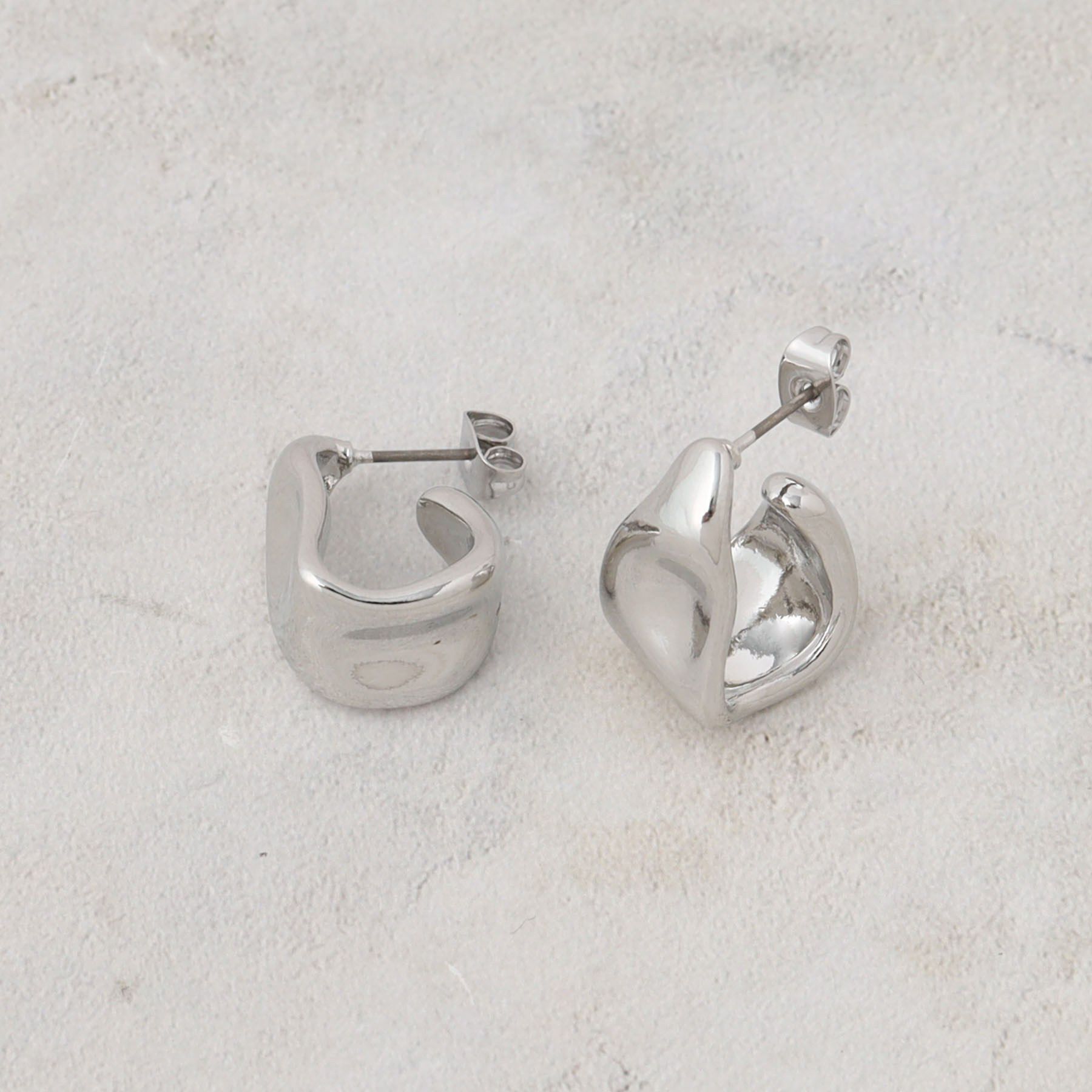 OPAQUE.CLIP「ニュアンスしずくピアス」|ピアス|シルバー(006)