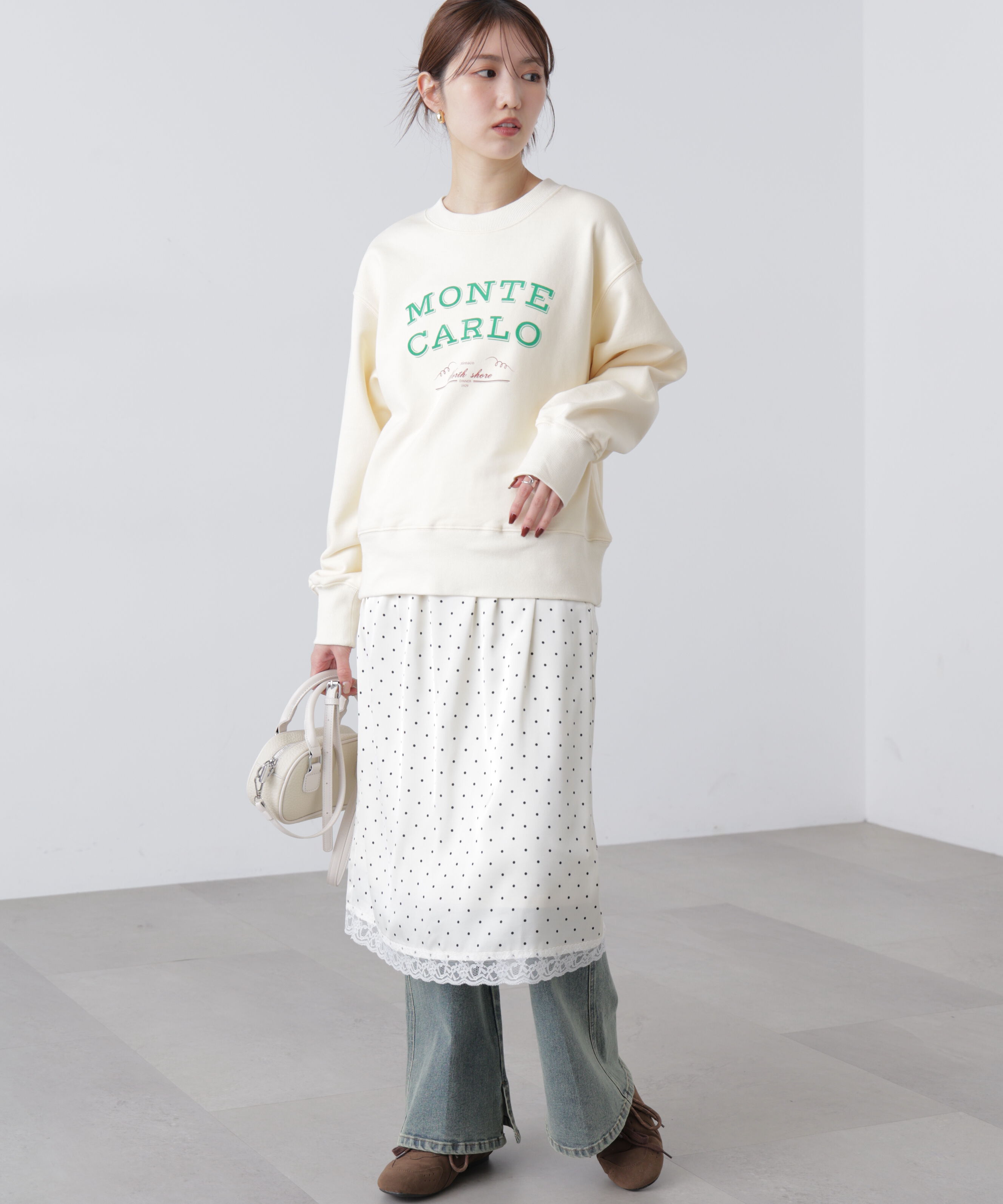  「レーストリムサテンミディスカート」|スカート|