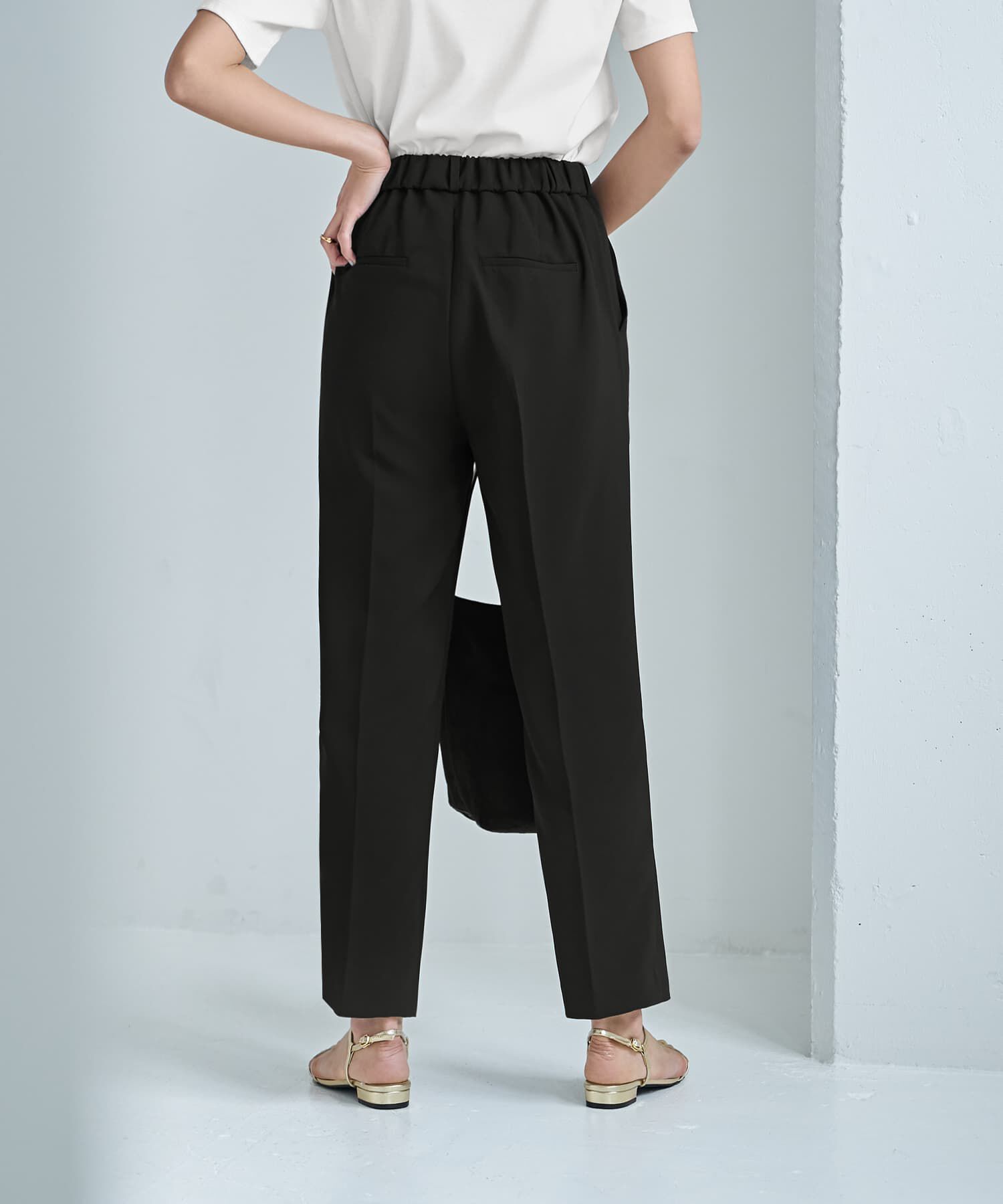  「ゆとりのある落ち感BASICパンツ」|その他|