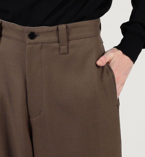TOMORROWLAND MENS「ウールギャバジン ノープリーツバレルパンツ」|スラックス|