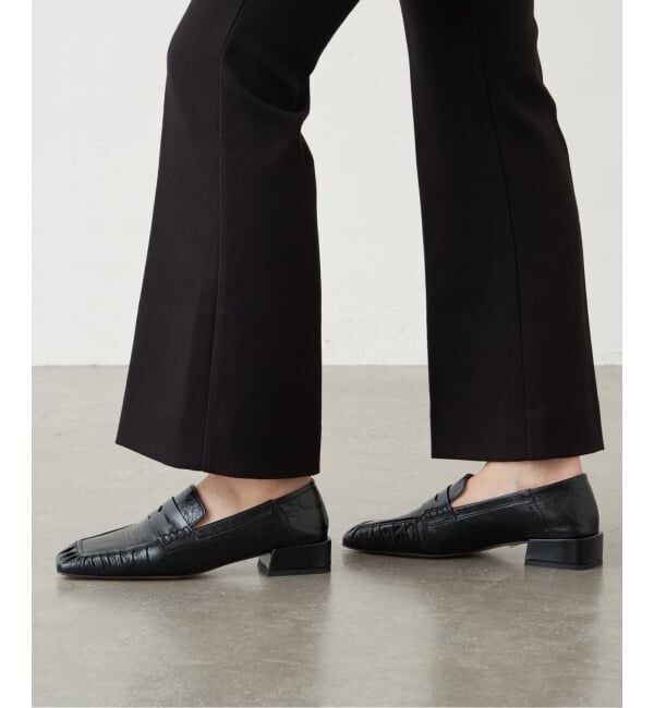 GRISE「GRISEレザースクエアギャザーローファー」|ローファー|