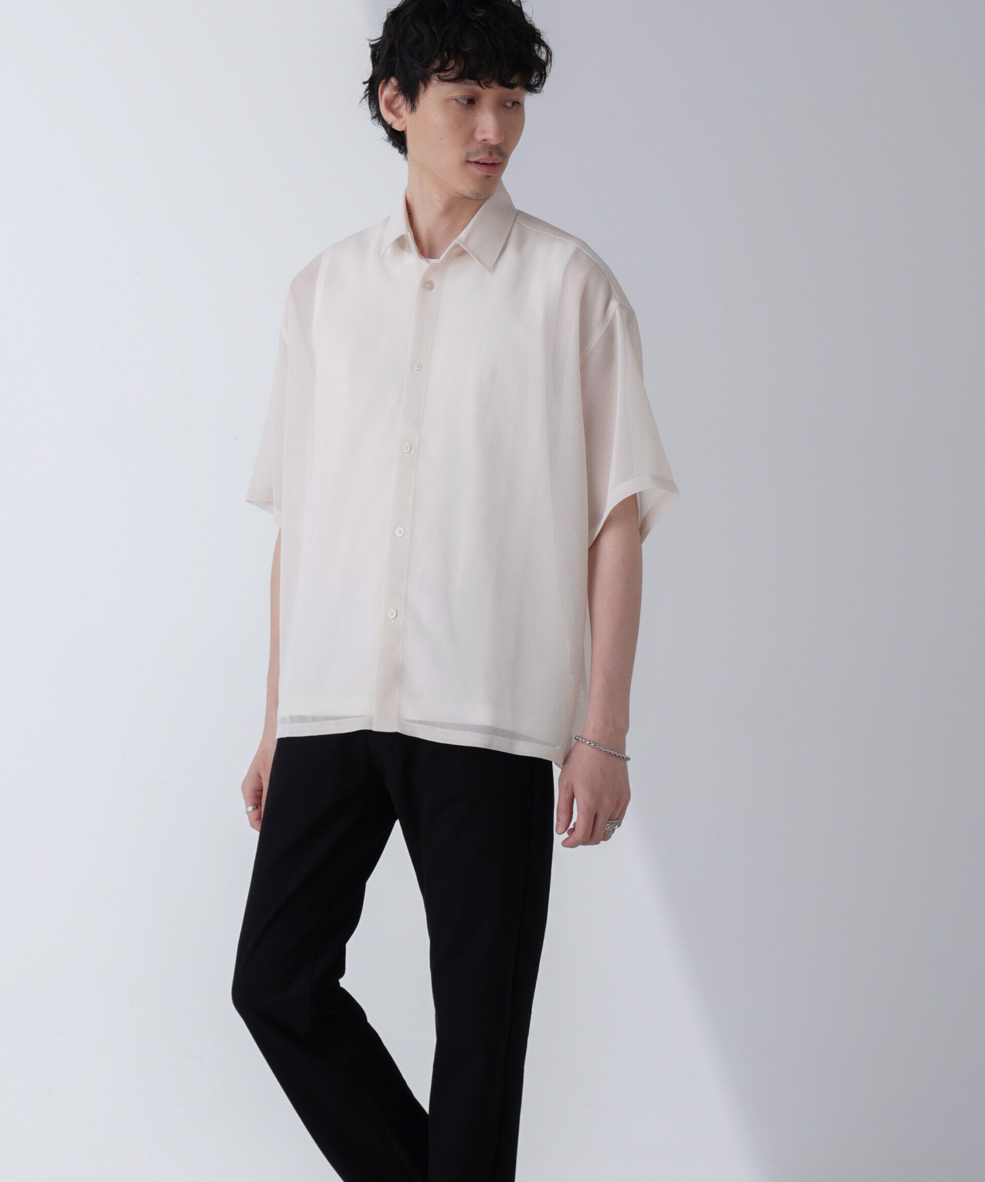 nano･universe「レギュラーカラーテックメッシュシャツ 半袖」|シャツ・ブラウス|エクリュ4