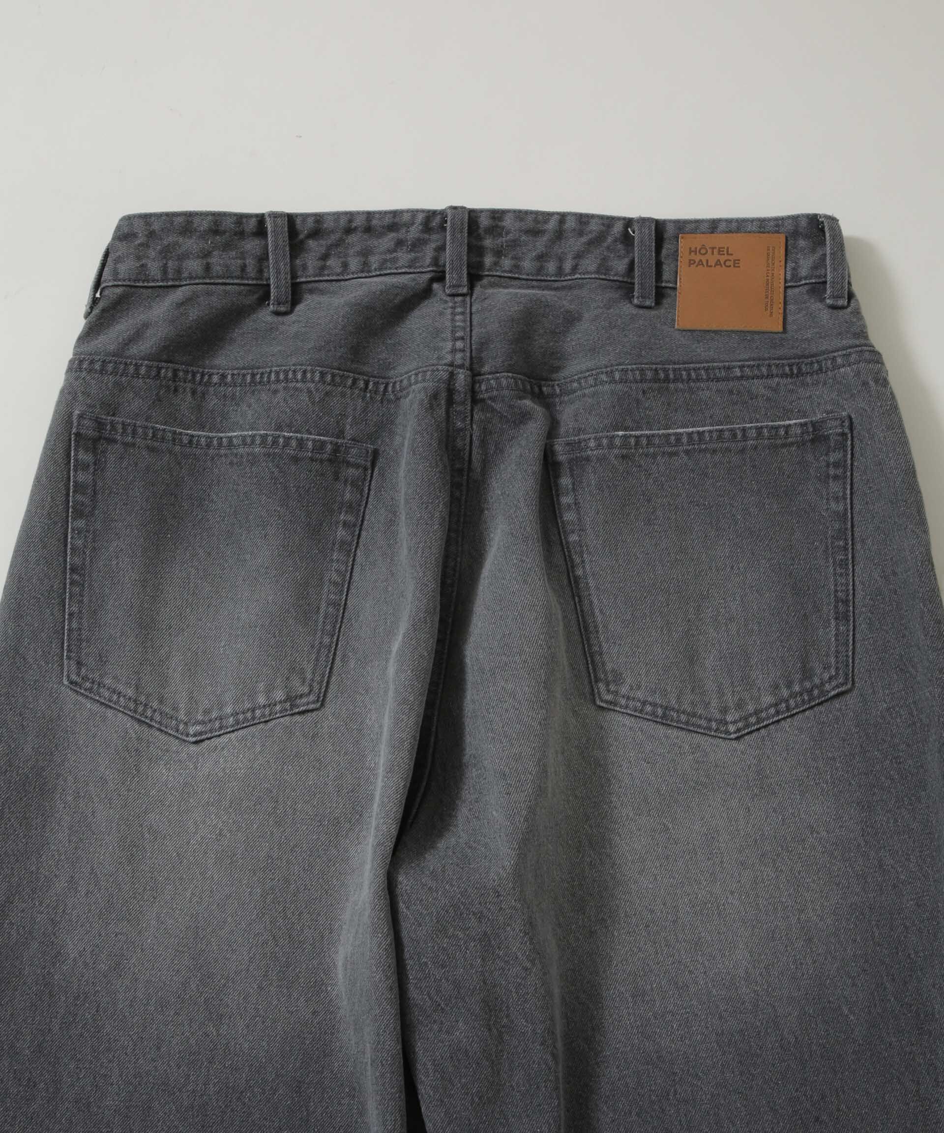 nano･universe「｢HOTEL PALACE｣ フェードデニム ルーズシルエットパンツ」|チノ|