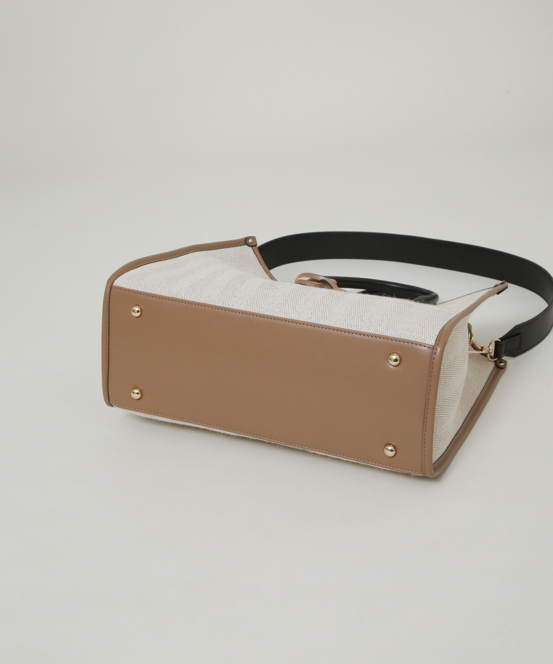 nano･universe「バイカラーキャンバスバッグ」|ショルダー・メッセンジャー|