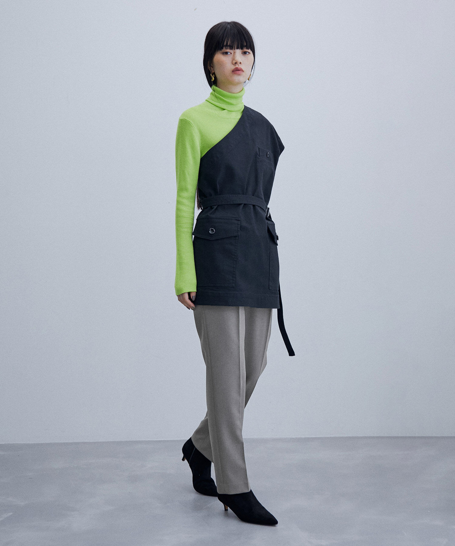 ADAM ET ROPE'「【サステナブル】スリムスラックス」|スラックス|