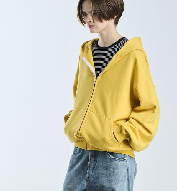  「SOPHIE TALKS ABOUT THE WEATHER | コットン ジップパーカー WOMEN」|パーカー|