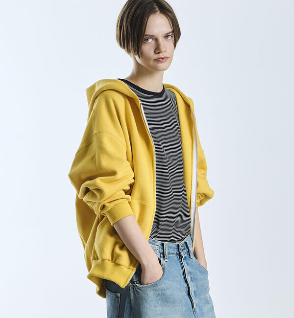  「SOPHIE TALKS ABOUT THE WEATHER | コットン ジップパーカー WOMEN」|パーカー|