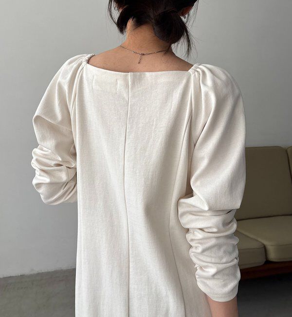  「【低身長サイズあり】ウェーブネックギャザーワンピース」|ワンピース|