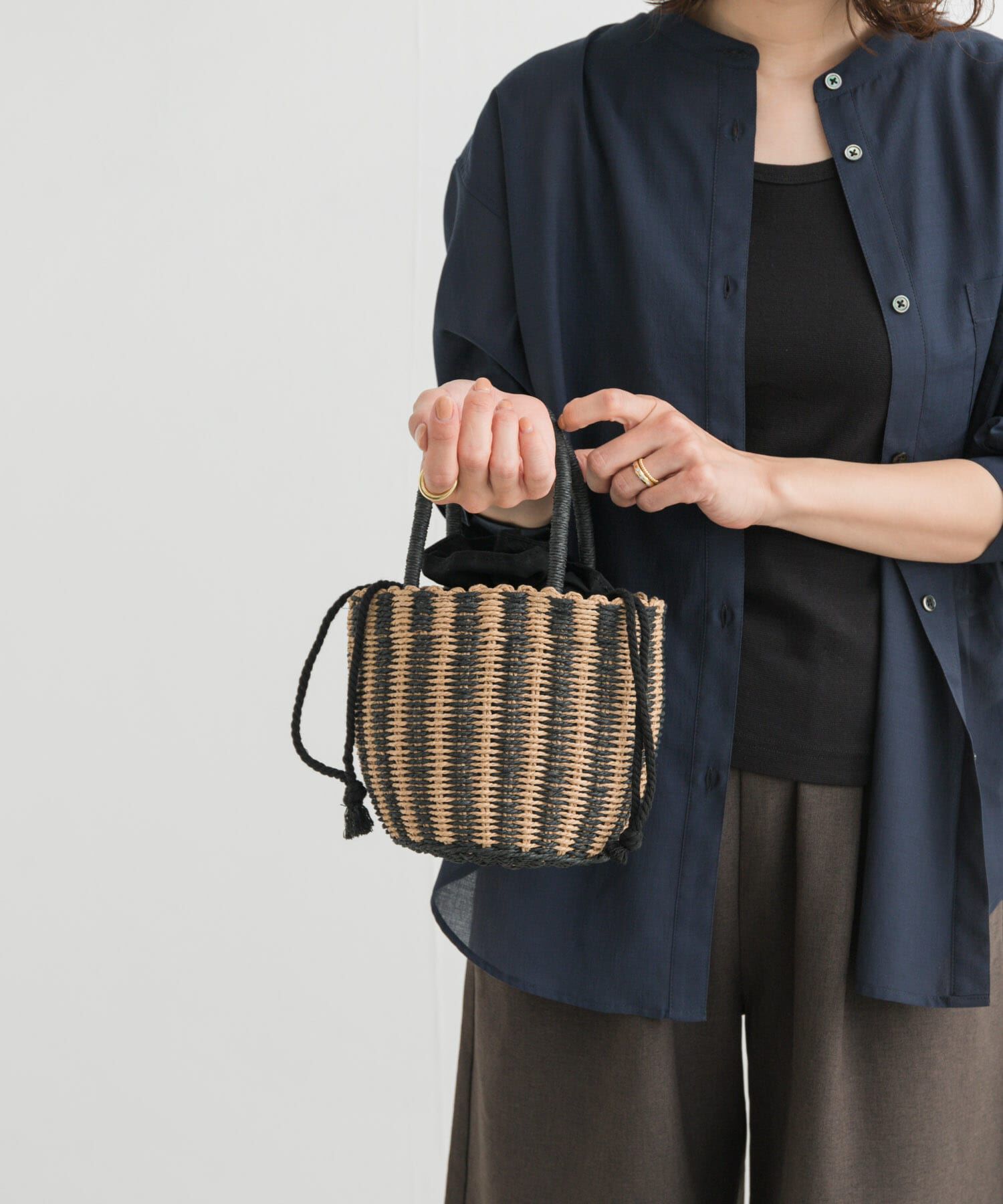 URBAN RESEARCH DOORS「巾着カゴバッグ」|ハンドバッグ|
