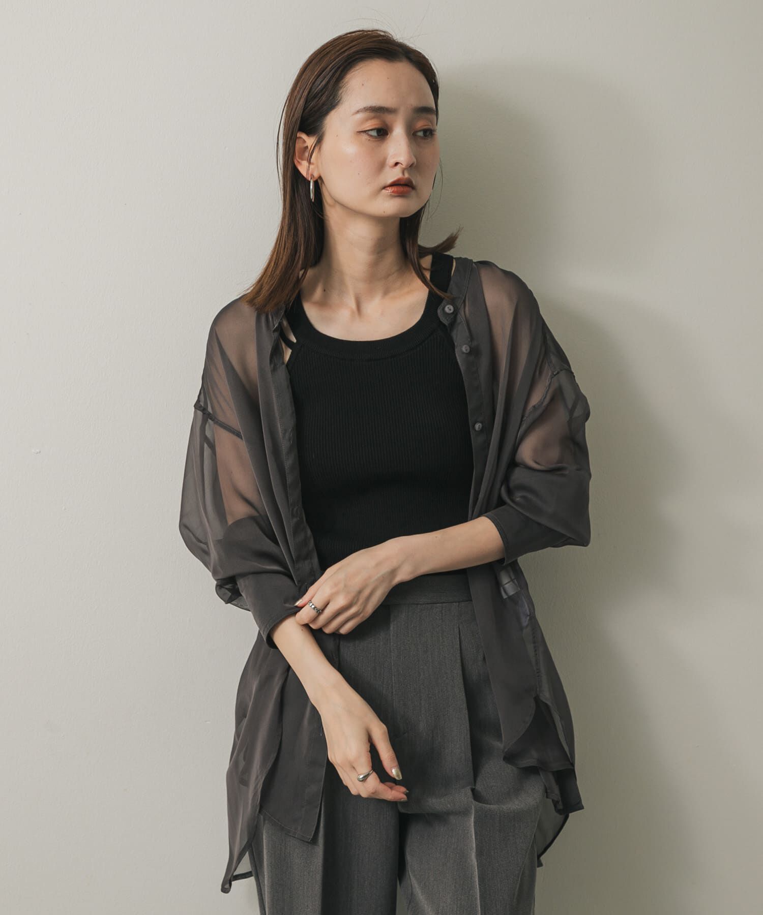 SENSE OF PLACE by URBAN RESEARCH「バンドカラーシャンブレーシアーシャツ」|シャツ・ブラウス|