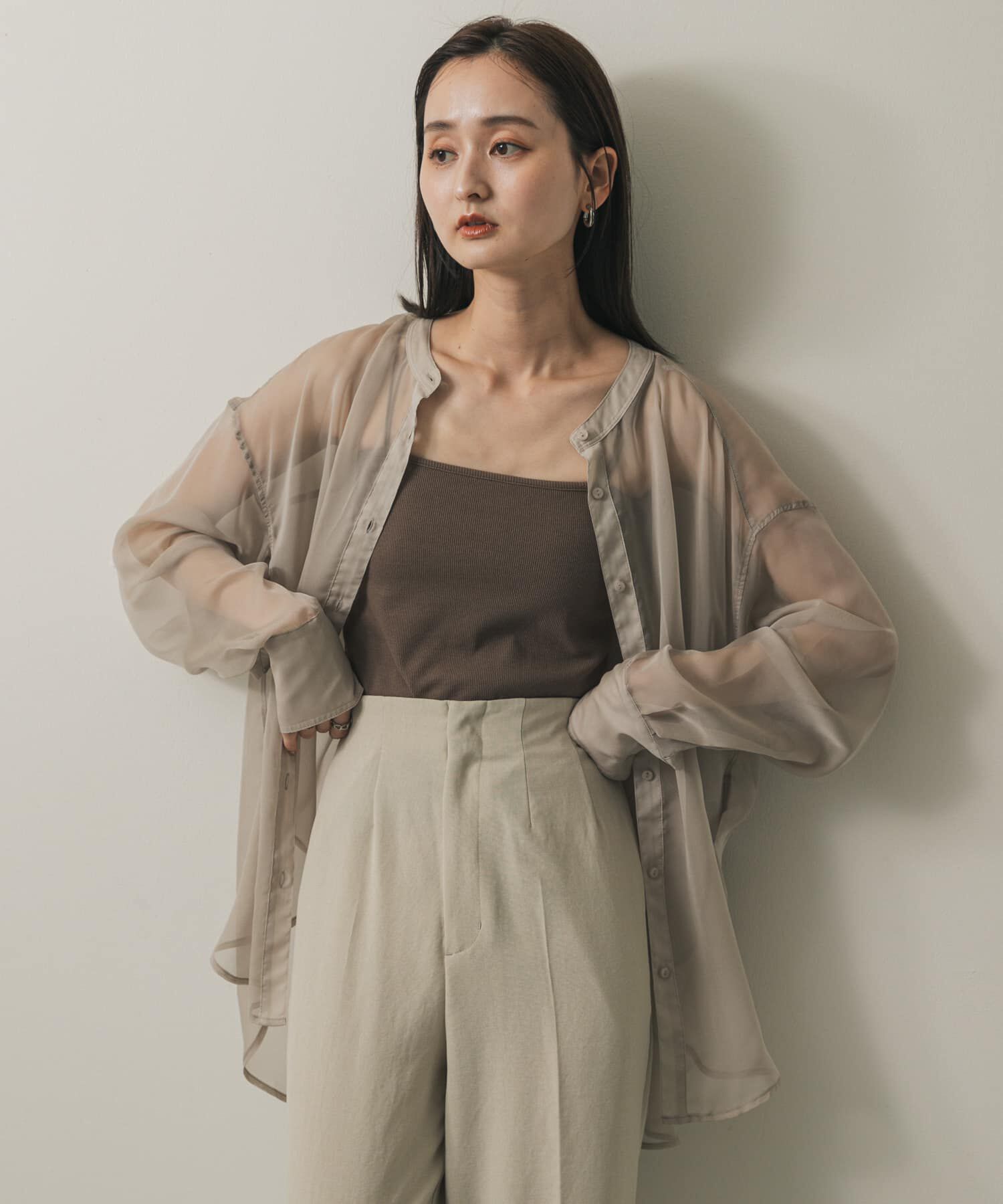 SENSE OF PLACE by URBAN RESEARCH「バンドカラーシャンブレーシアーシャツ」|シャツ・ブラウス|