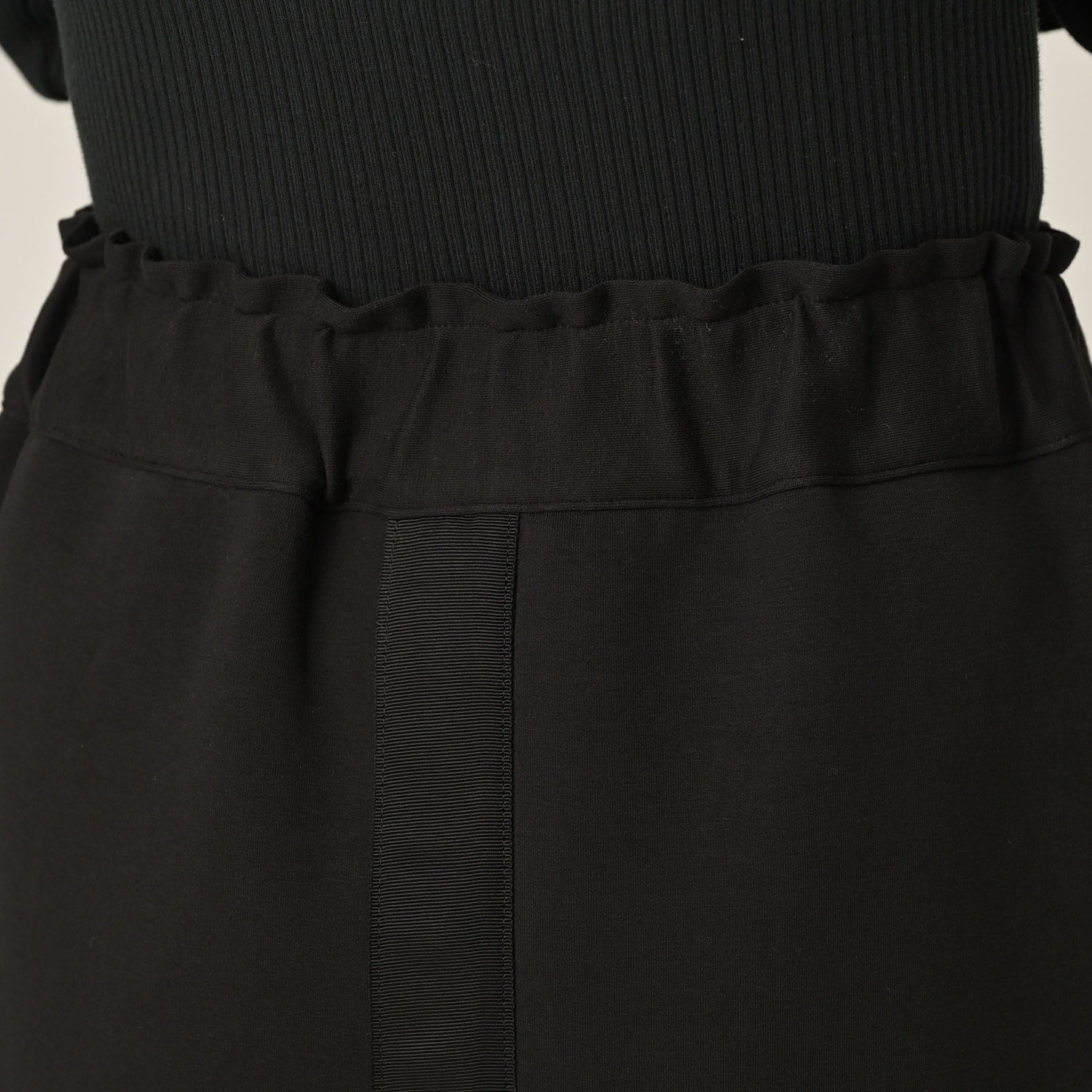 UNTITLED「【Liyoca】ストレッチダンボールスカート」|スカート|