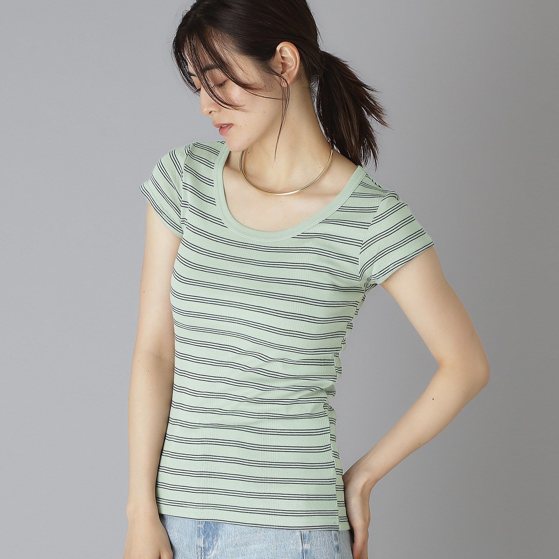 DRESSTERIOR「Robert．P．Miller（ロベルト・ピー・ミラー）パネルリブボーダーUネックTシャツ」|Tシャツ・カットソー|