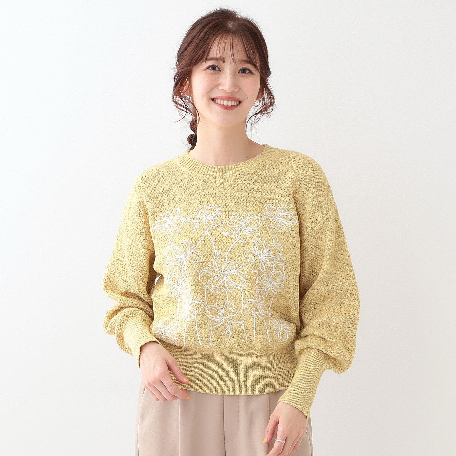 SHOO･LA･RUE「【S-LL】花柄刺繍ブークレニット」|ニット・セーター|