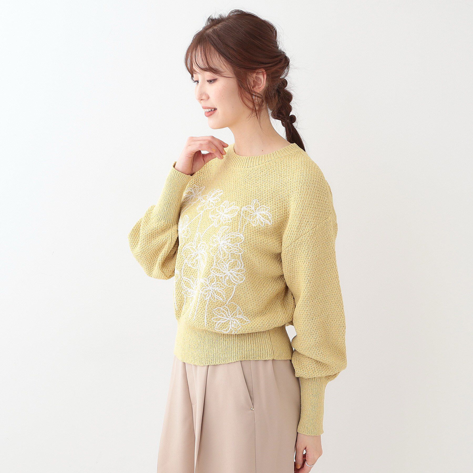 SHOO･LA･RUE「【S-LL】花柄刺繍ブークレニット」|ニット・セーター|