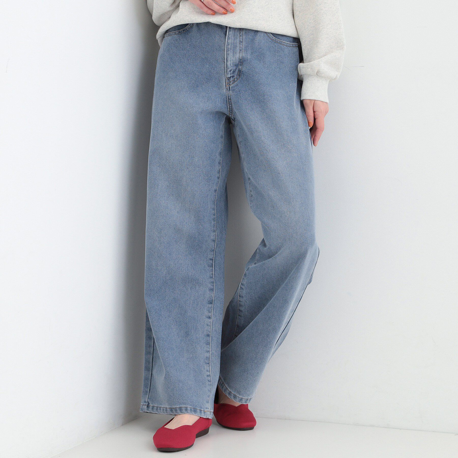 SHOO･LA･RUE「【あったか/S-LL】脚のラインを拾いにくい 裏微起毛 デニムワイドパンツ」|デニム|ブルー(092)