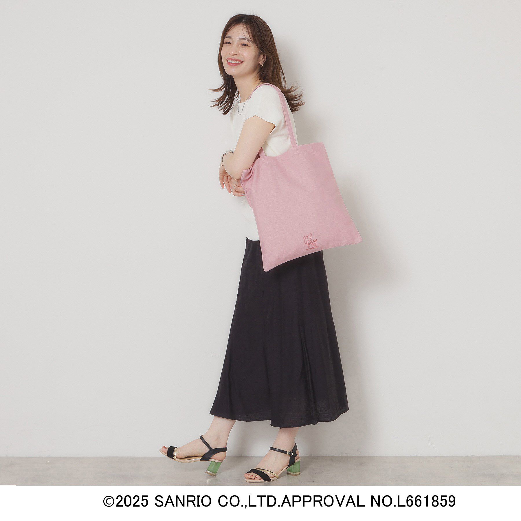 ITS&rsquo;DEMO「＜サンリオキャラクターズ＞フラットトート【A4対応】」|トートバッグ|