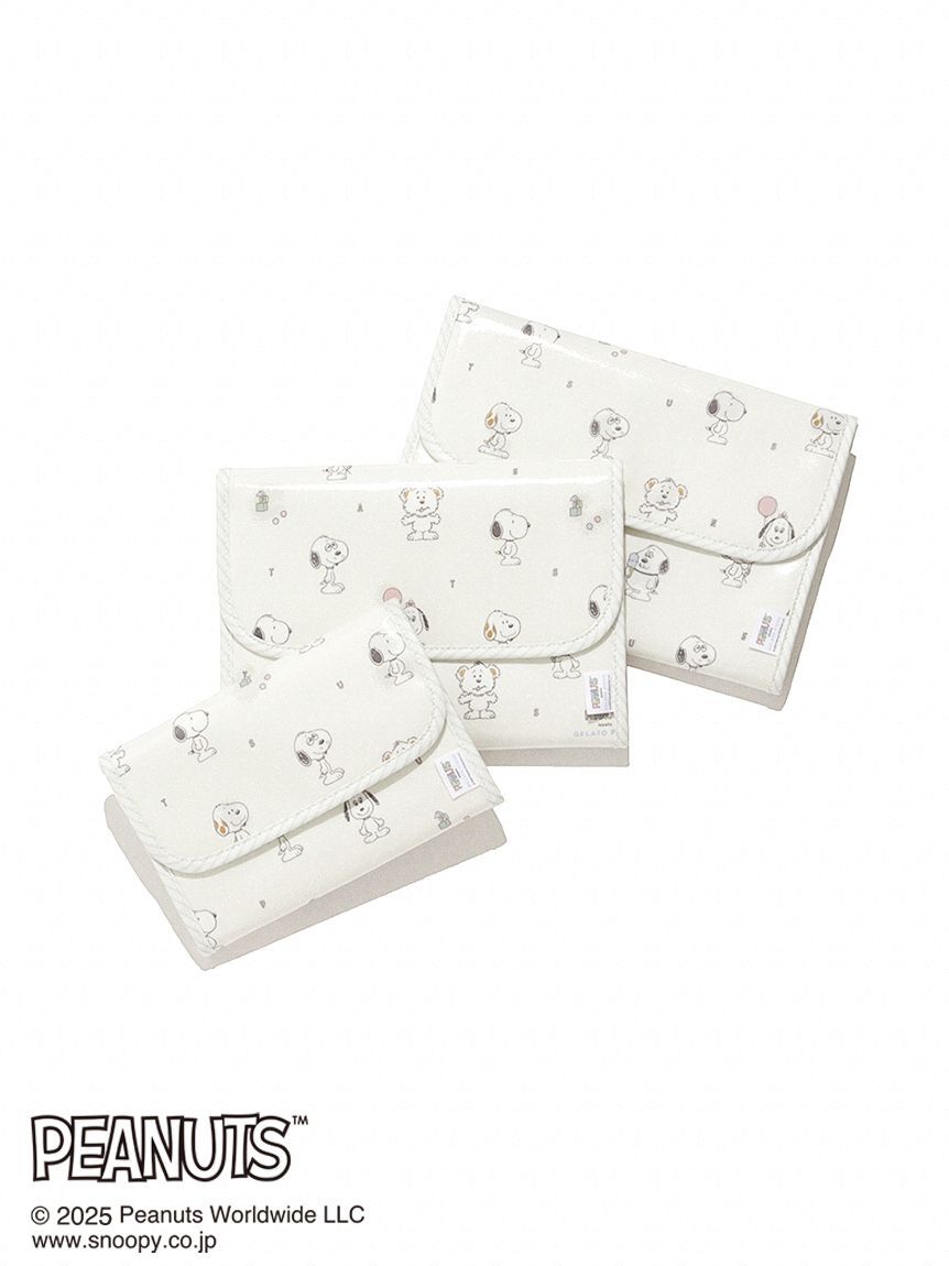 GELATO PIQUE KIDS & BABY「【PEANUTS PUPPIES】総柄母子手帳ケースS」|マタニティ・ママグッズ|