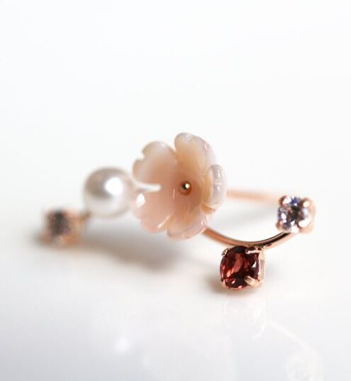  「ピンクシェル / ガーネット サクラ ピアス | K10PG」|ピアス|