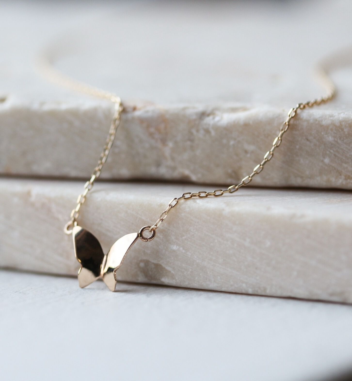  「ゴールド バタフライ ネックレス | K10YG」|ネックレス|