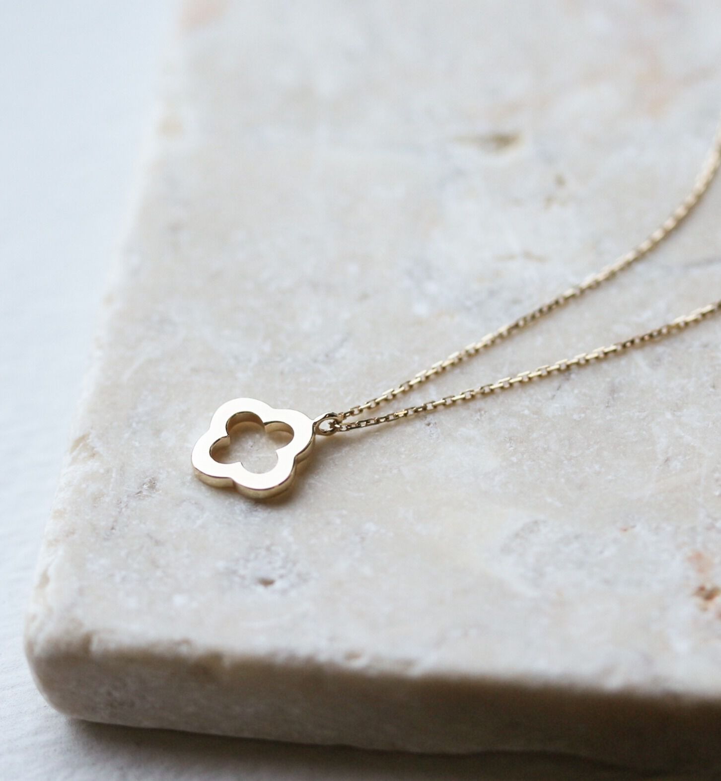  「ゴールド クローバー ネックレス | K10YG」|ネックレス|