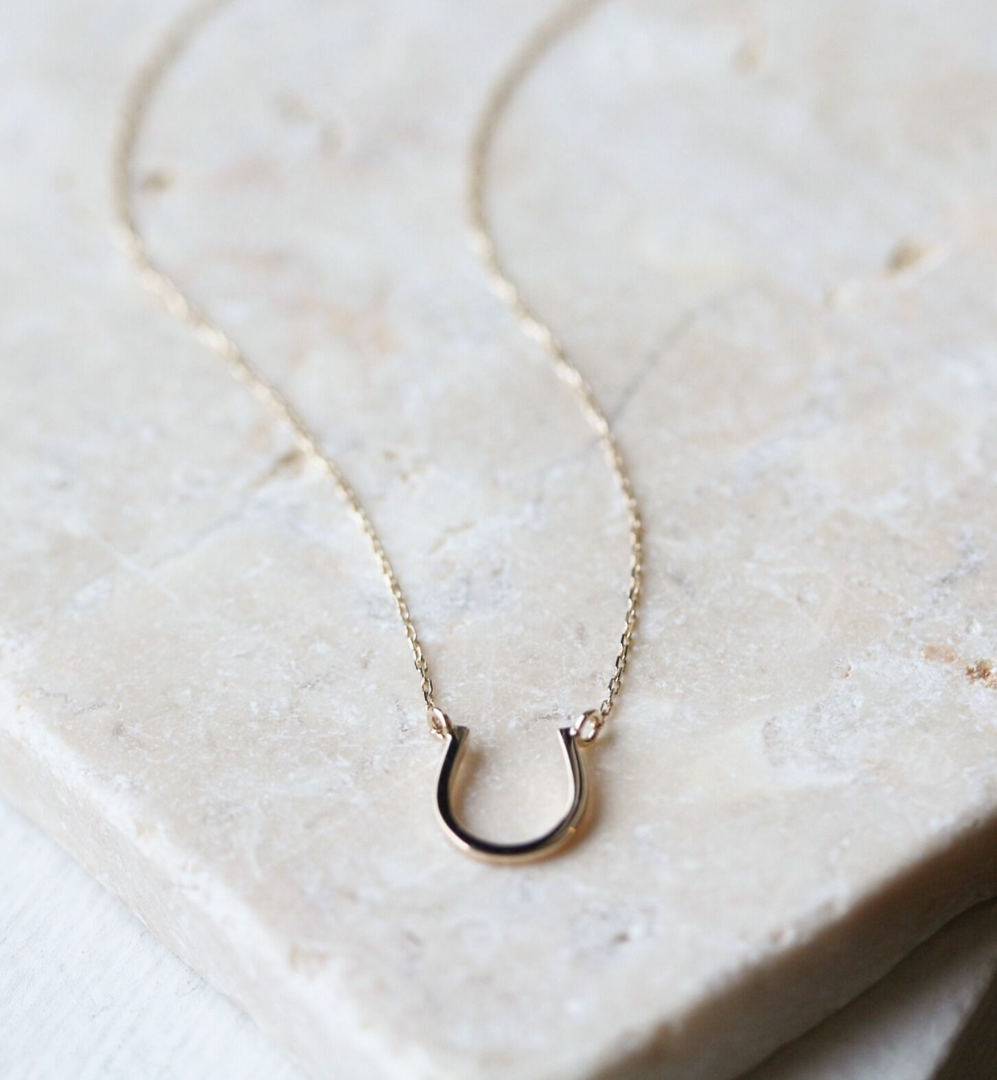  「ゴールド ホースシュー ネックレス | K10YG」|ネックレス|