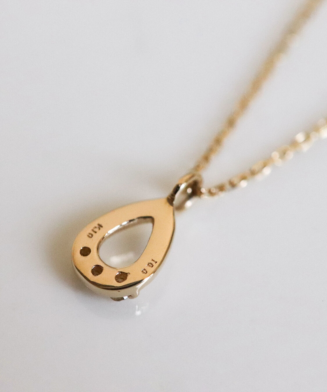  「ダイヤモンド ペアシェイプ ネックレス | K10YG」|ネックレス|