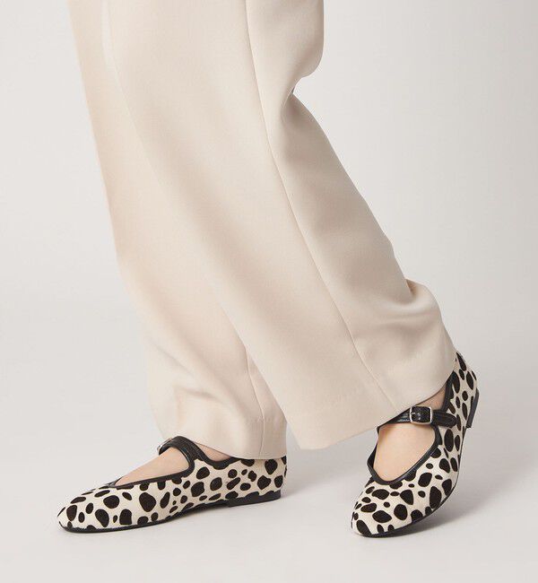 ODETTE E ODILE「メリージェーンソフト フラット10&uarr;」|パンプス|