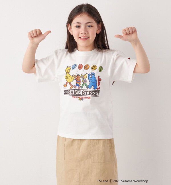 SHIPS any「FRUIT OF THE LOOM: SESAME STREET プリント Tシャツ<KIDS>」|Tシャツ・カットソー|ホワイト