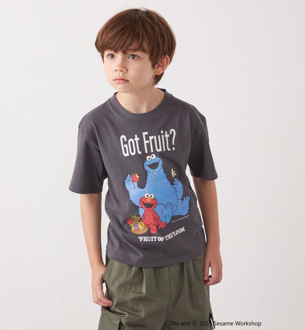 SHIPS any「FRUIT OF THE LOOM: SESAME STREET プリント Tシャツ<KIDS>」|Tシャツ・カットソー|
