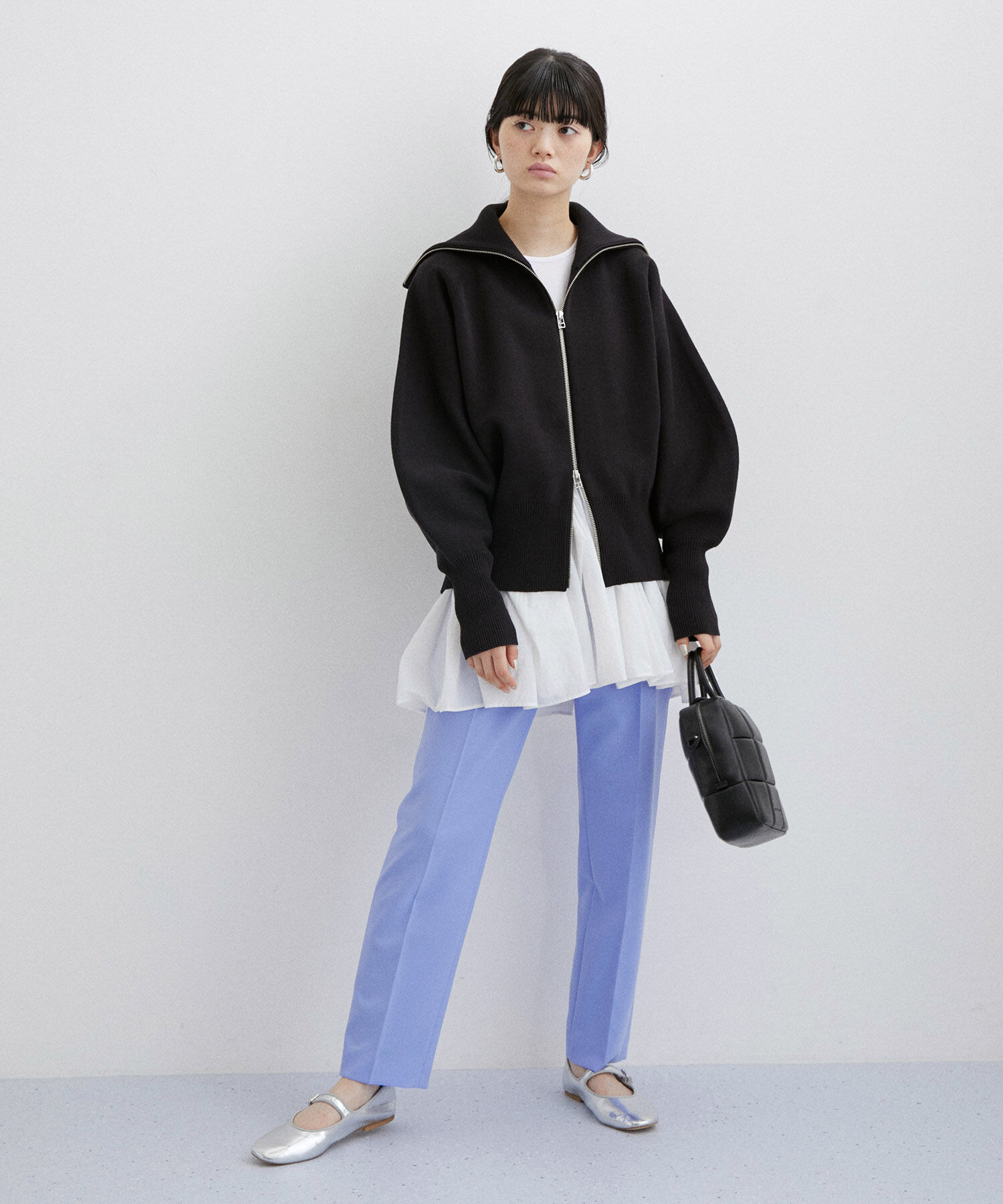 ADAM ET ROPE'「【サステナブル】スリムスラックス」|スラックス|