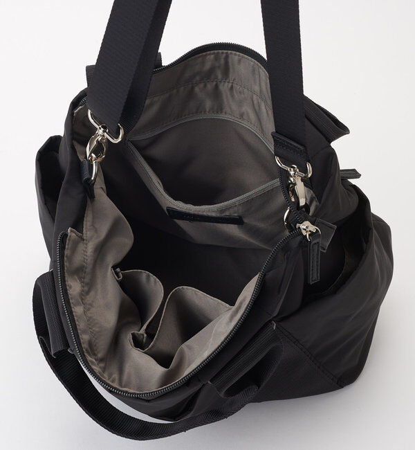  「【ポケット７個/ショルダー付/A4対応】スクエア樹脂パーツトートバッグ M」|トートバッグ|