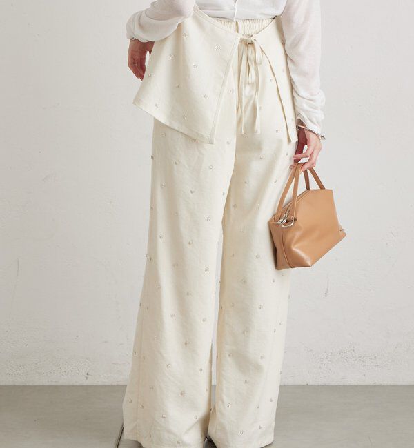  「ビージーフラワースラックス」|チノ|