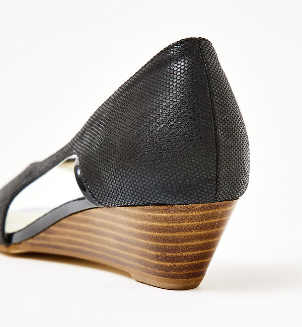 AU BANNISTER「【販売店舗限定】バタフライウェッジソールパンプス」|パンプス|