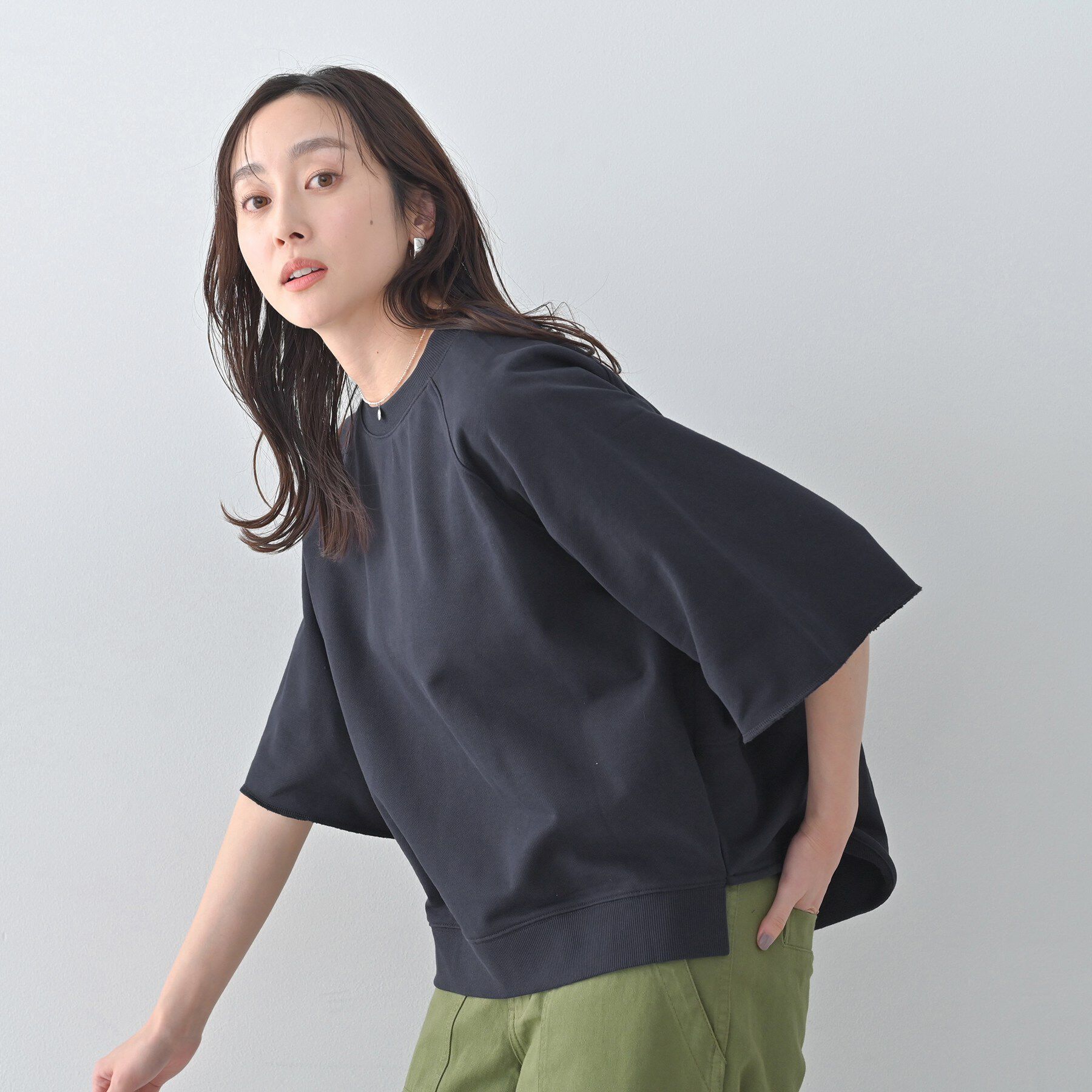 UNTITLED「【Liyoca】裏毛ハーフスリーブプルオーバー」|Tシャツ・カットソー|ネイビー(094)