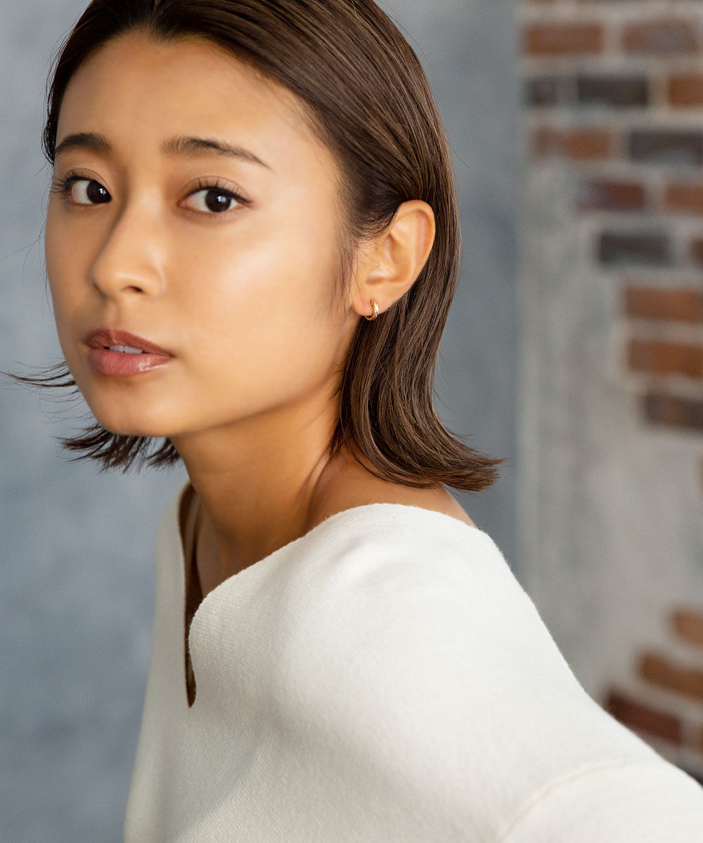 colleca la「miniループフィット・ブレイズフープイヤリング」|イヤリング|