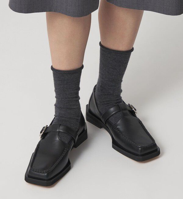 ODETTE E ODILE「ボクシーTストラップ フラット30&uarr;」|ローファー|